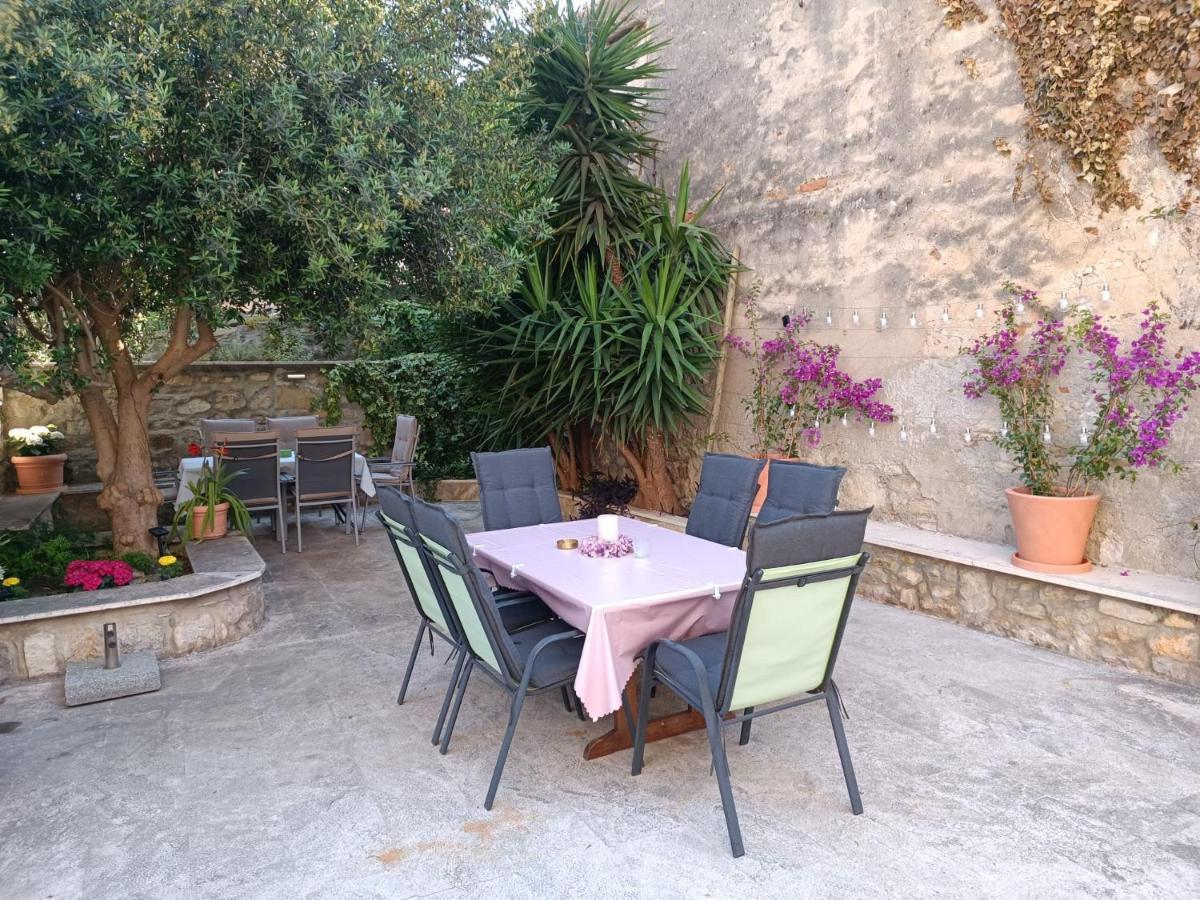 Appartement Diocletian Garden Centar à Split Extérieur photo